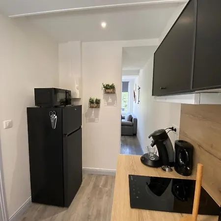 Апартаменты L'emile Zola Сен-Кантен