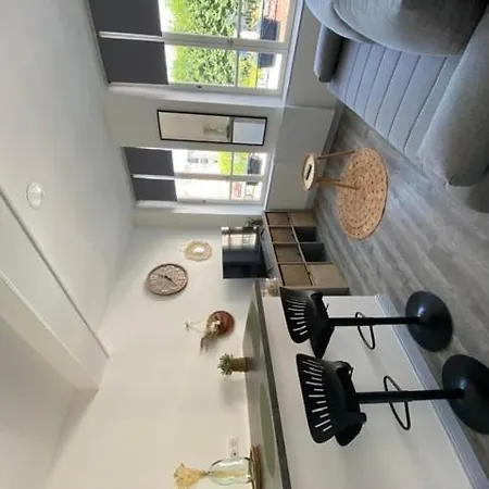 Апартаменты L'emile Zola Сен-Кантен